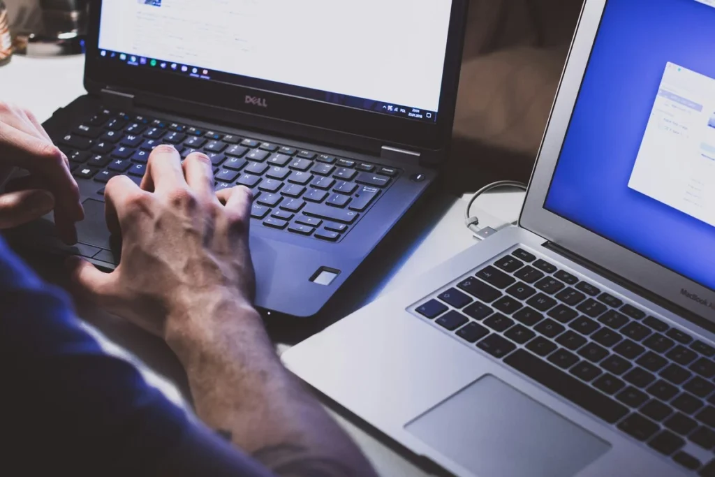 Apa itu Redirect? Arti, Fungsi, dan Cara Setting-nya 8 ilustrasi redirect website